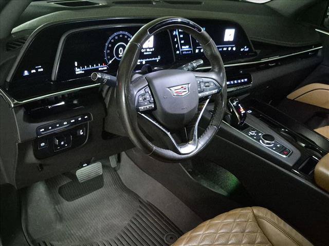 Used 2023 Cadillac Escalade ESV Premium Luxury w/ Performance Package AWD/4WD image 13