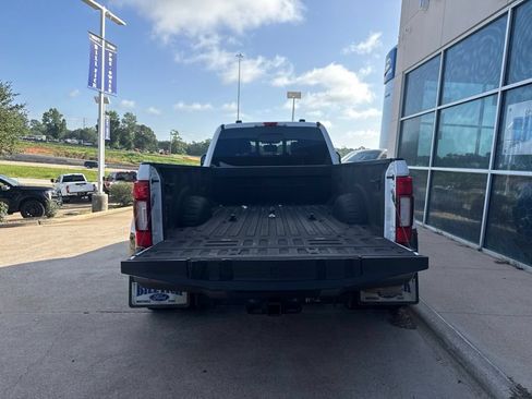 Used 2021 Ford F350 King Ranch w/ King Ranch Ultimate Package AWD/4WD image 7