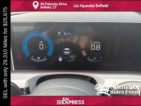 Used 2025 Hyundai Tucson SEL AWD/4WD image 16