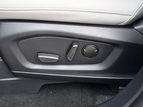 Used 2026 Ford Explorer Active w/ Active Comfort Package image 14