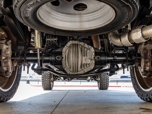 Used 2022 Ford F450 Limited w/ FX4 Off-Road Package image 16