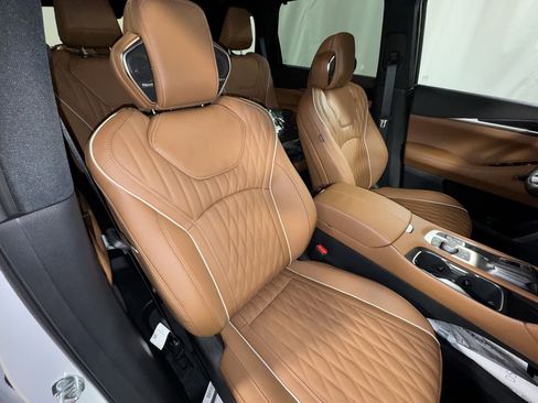New 2026 INFINITI QX60 Autograph w/ Dark Cargo Package image 33