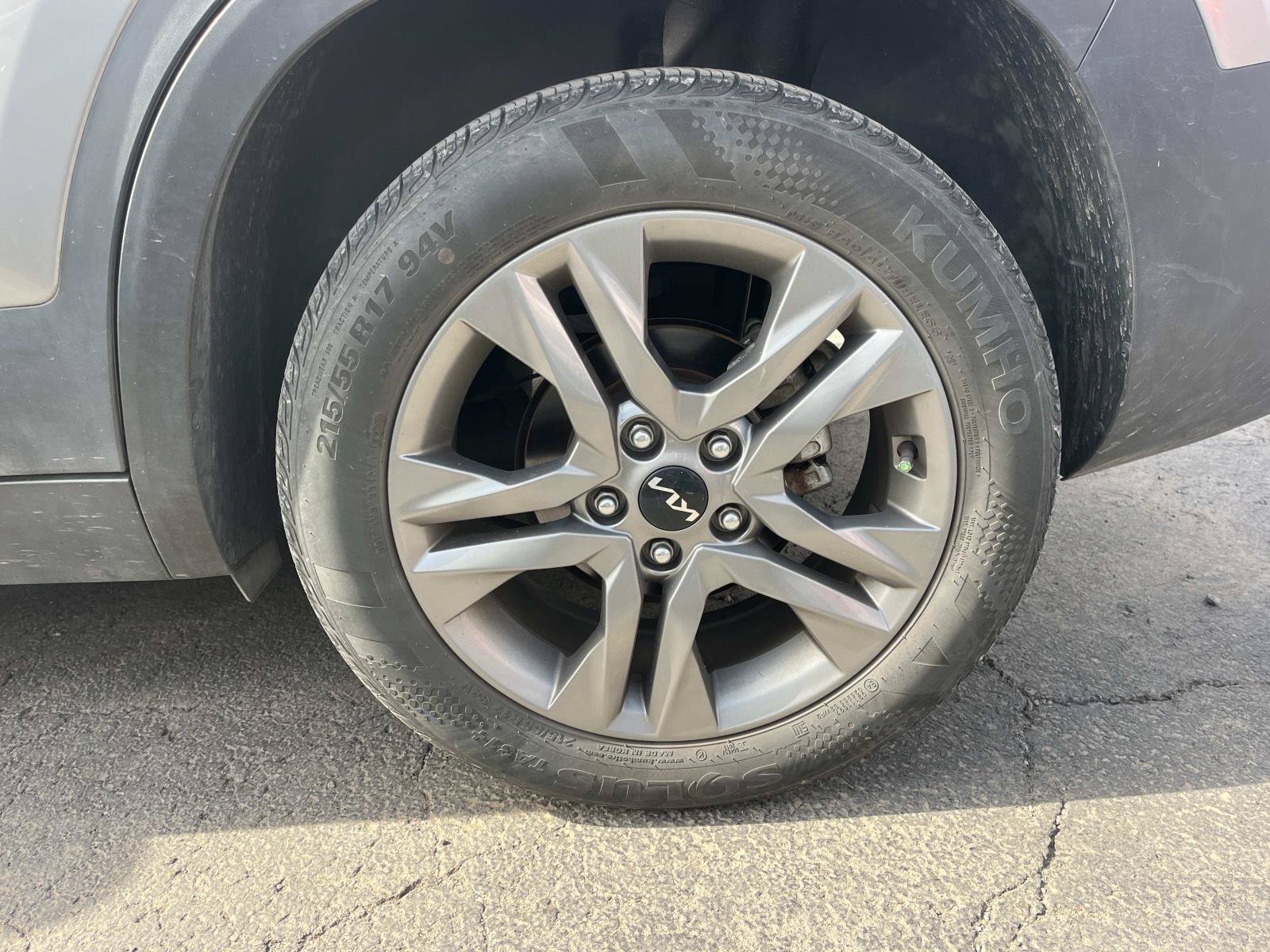 Used 2023 Kia Seltos S FWD image 6