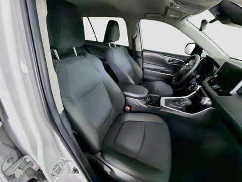 Used 2023 Toyota RAV4 LE FWD image 30