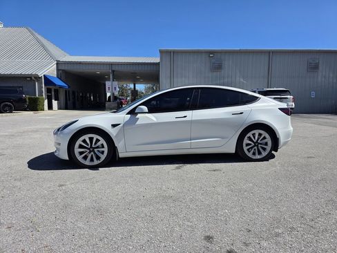 Used 2021 Tesla Model 3 Long Range image 6