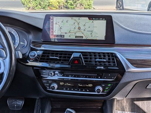 Used 2018 BMW 540i image 15