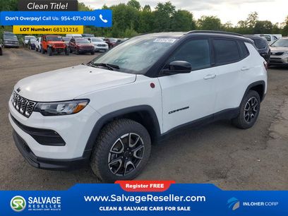 Used 2025 Jeep Compass Trailhawk