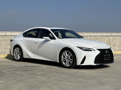 Certified 2024 Lexus IS 300 w/ Comfort Package RWD image 2