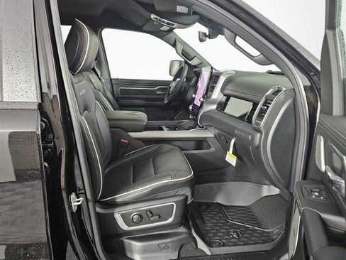 New 2026 RAM 1500 Laramie w/ Night Edition AWD/4WD image 40