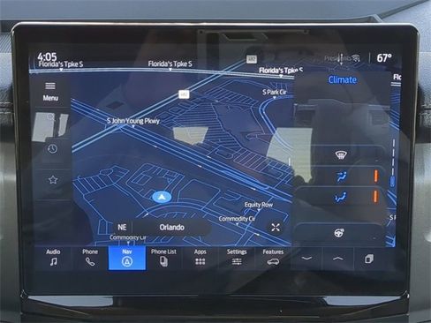 Used 2024 Ford Expedition Max XLT image 27