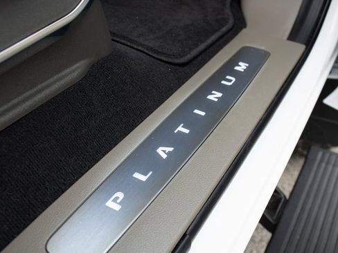 Used 2025 Ford F350 Platinum w/ Platinum Plus Package image 20