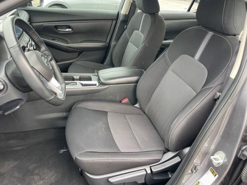 Certified 2023 Nissan Sentra SV FWD image 7