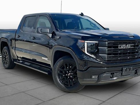Used 2022 GMC Sierra 1500 Elevation RWD image 2
