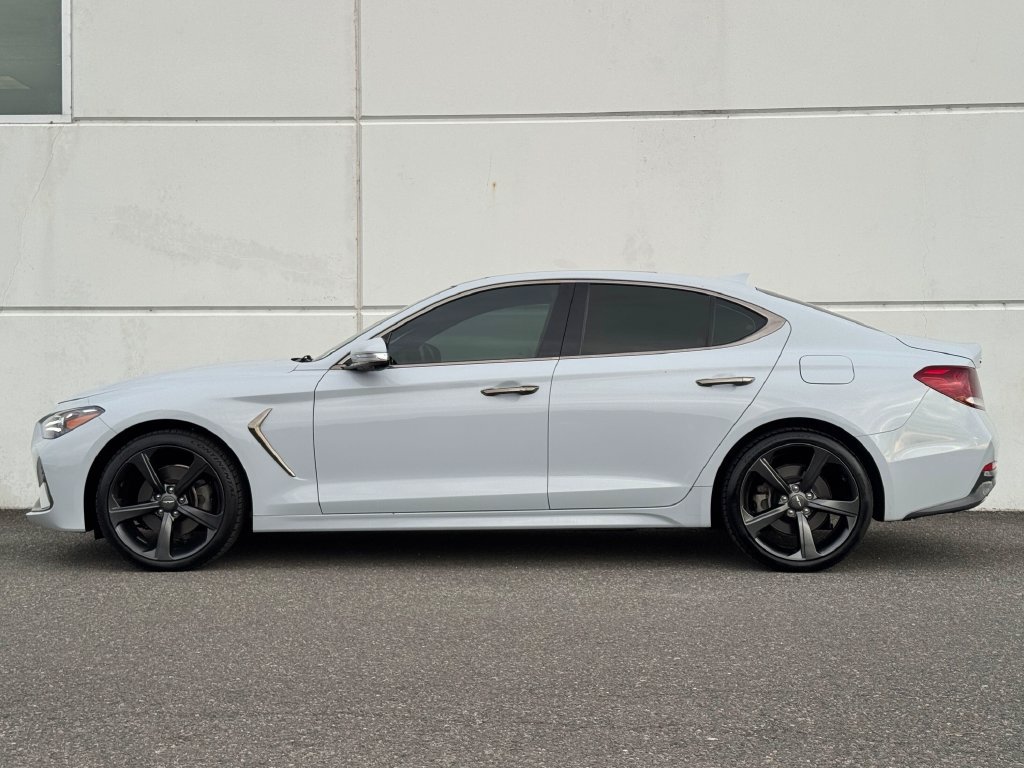 Used 2019 Genesis G70 2.0T Advanced w/ Sport Package AWD/4WD image 4