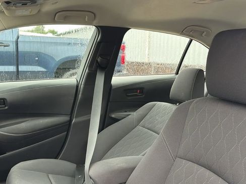 Used 2025 Toyota Corolla LE image 15