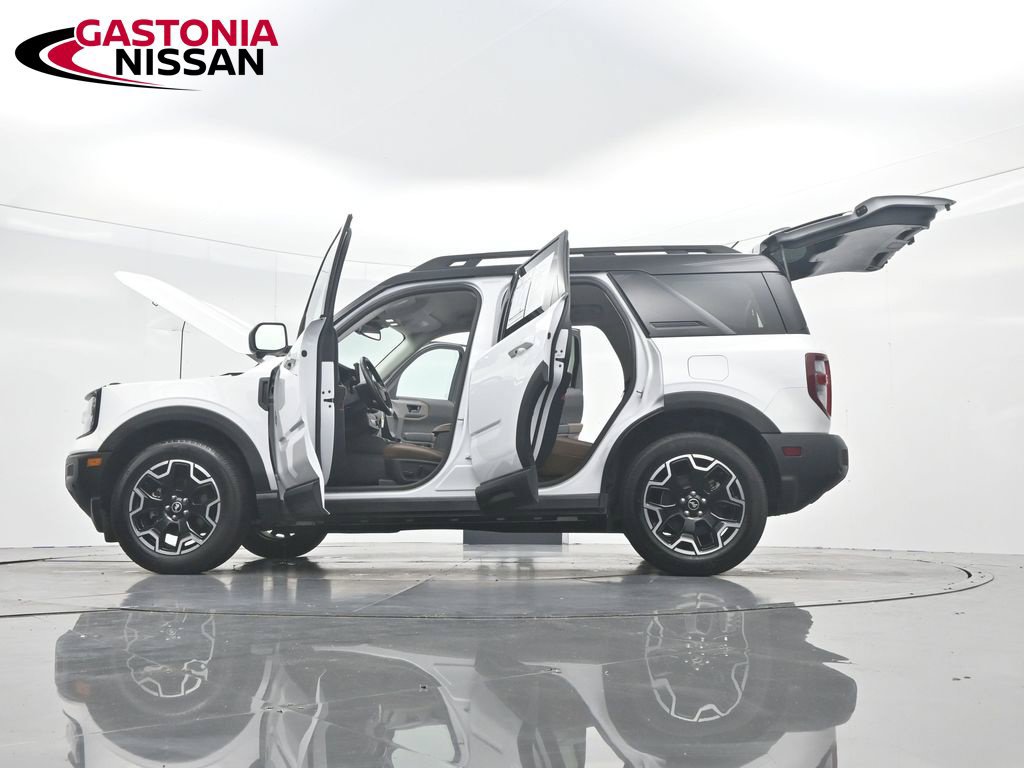 Used 2025 Ford Bronco Sport Outer Banks w/ Outer Banks Tech Package+ AWD/4WD image 46
