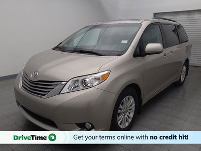Used 2017 Toyota Sienna XLE
