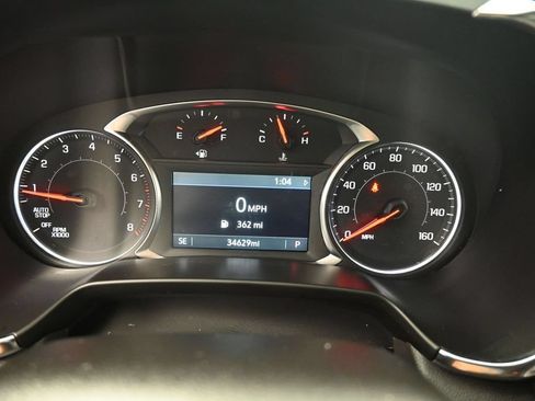 Used 2025 Chevrolet Blazer LT FWD image 9