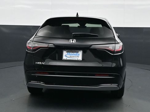 Used 2024 Honda HR-V EX-L image 6