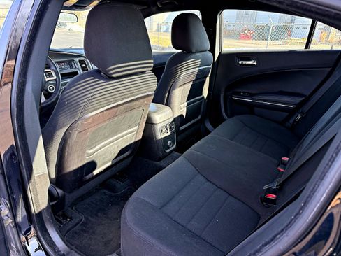Used 2012 Dodge Charger SE image 16