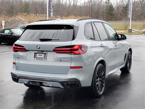New 2026 BMW X5 M60i image 5