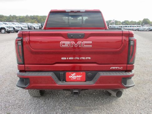 New 2026 GMC Sierra 2500 AT4 w/ AT4 Premium Plus Package image 6