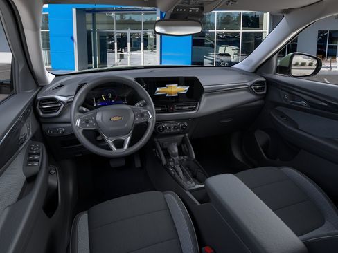 New 2026 Chevrolet TrailBlazer LT w/ Convenience Package AWD/4WD image 40