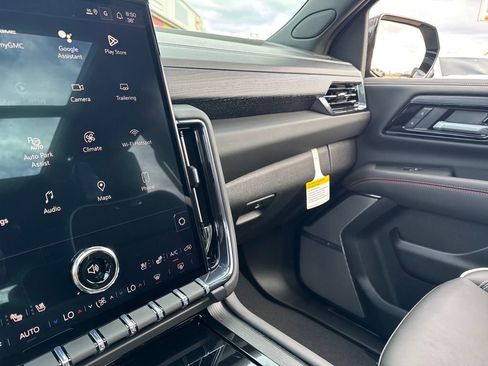 New 2026 GMC Yukon XL AT4 Ultimate image 19