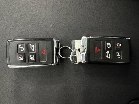 Used 2020 Land Rover Defender 110 S AWD/4WD image 39