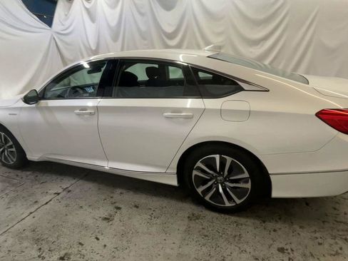 Used 2021 Honda Accord EX image 6