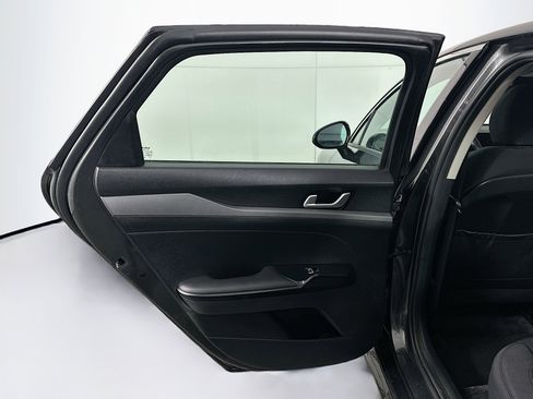 Used 2025 Kia K5 LXS image 25