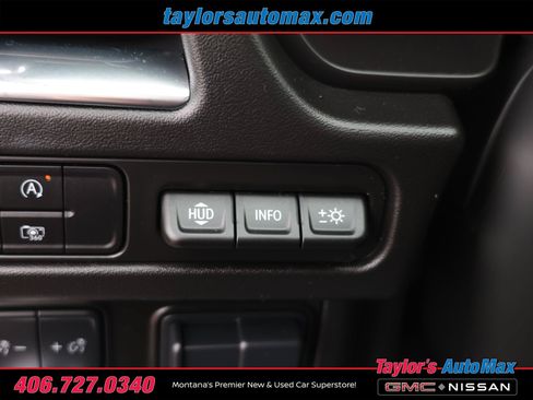 Used 2024 GMC Yukon AT4 w/ Technology Package AWD/4WD image 33