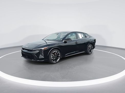 Used 2025 Kia K4 GT-Line w/ GT-Line Premium Package FWD image 5