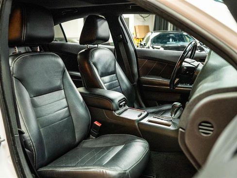 Used 2011 Dodge Charger R/T image 14
