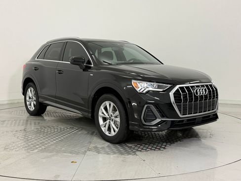 New 2025 Audi Q3 2.0T Premium image 7