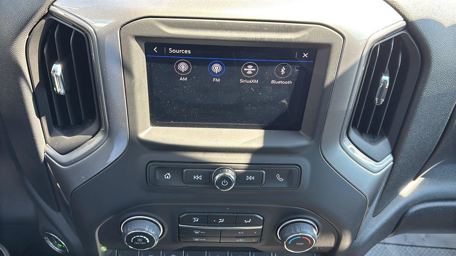 Certified 2024 Chevrolet Silverado 1500 Custom w/ Turbomax Blackout Package RWD image 31