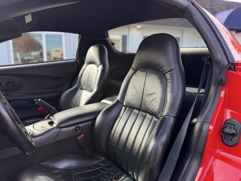 Used 1999 Chevrolet Corvette Coupe image 12