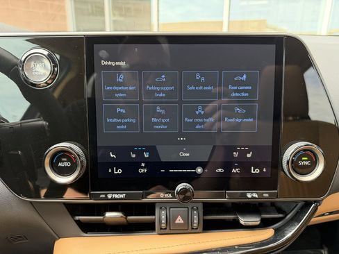 Used 2025 Lexus NX 250 FWD w/ Premium Package image 22