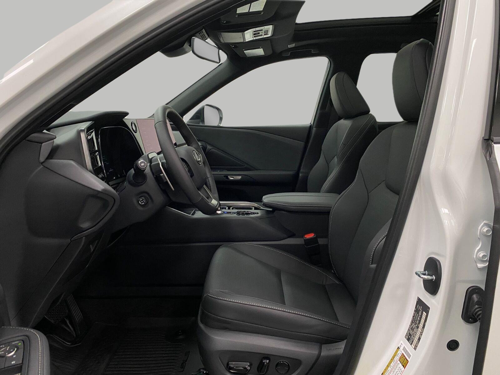 New 2026 Lexus TX 350 AWD w/ Technology Package image 31