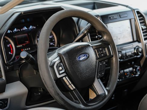 Used 2021 Ford F250 XLT AWD/4WD image 12