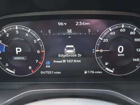 Used 2024 Mitsubishi Outlander SEL AWD/4WD image 39