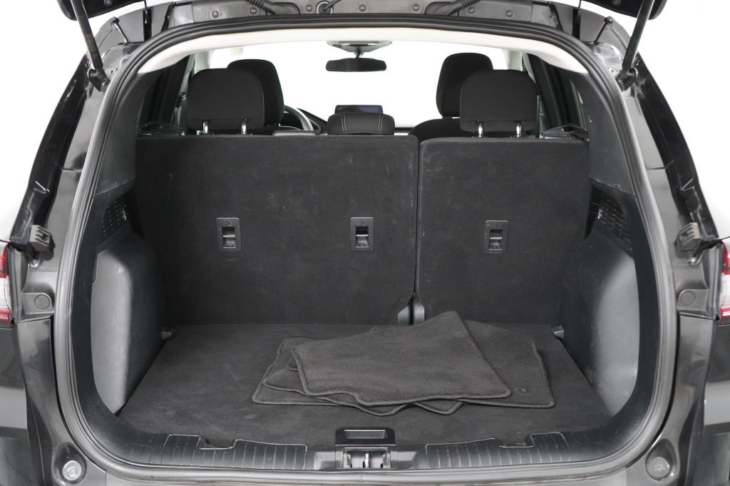 Certified 2025 Ford Escape Active AWD/4WD image 27