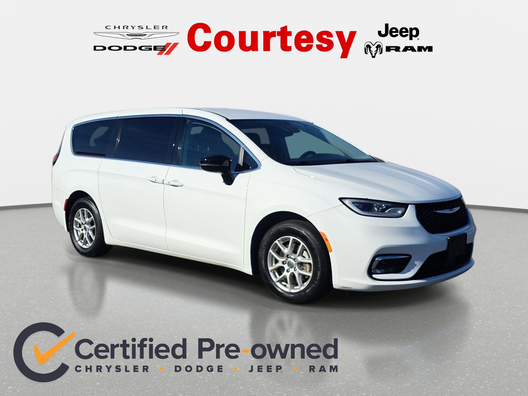 Certified 2024 Chrysler Pacifica Touring-L FWD image 1