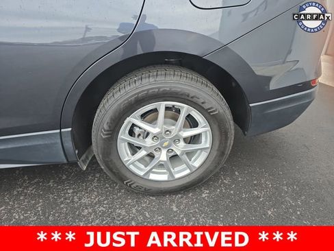 Used 2022 Chevrolet Equinox LT FWD image 22