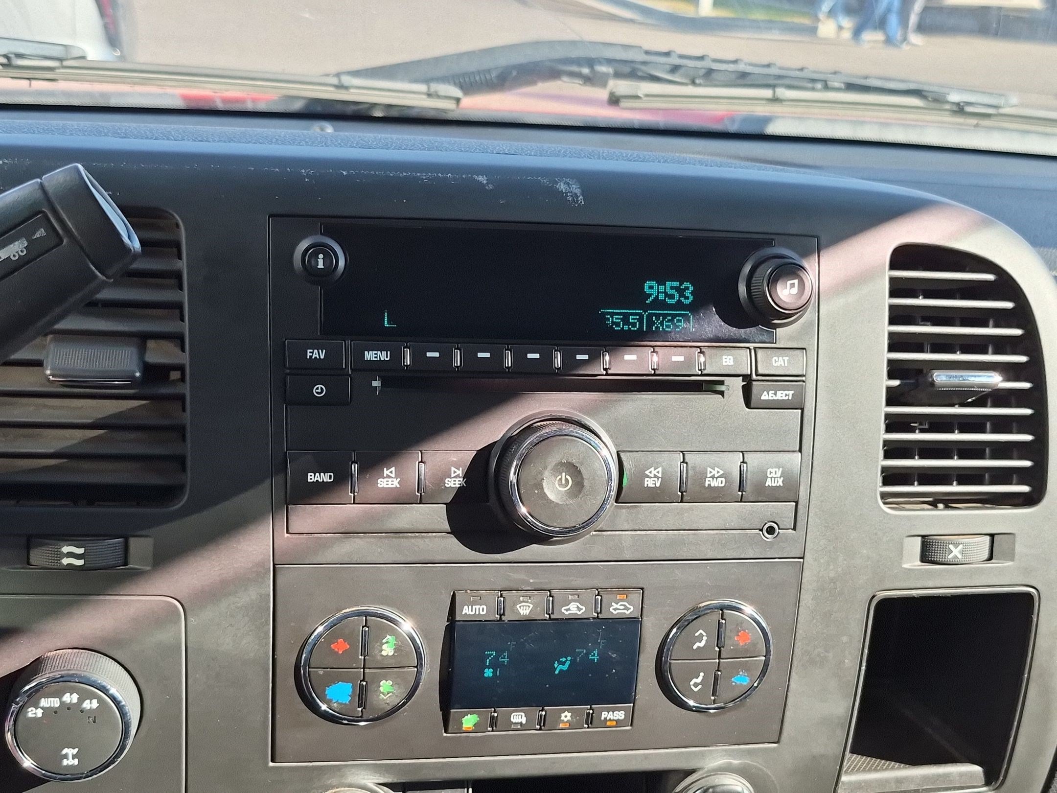 Used 2013 Chevrolet Silverado 1500 LT w/ All-Star Edition AWD/4WD image 21