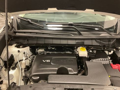 Used 2023 Nissan Pathfinder SL image 38