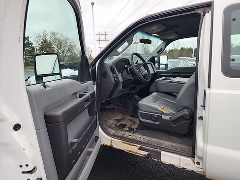 Used 2013 Ford F250 XL w/ PWR Equipment Group image 12