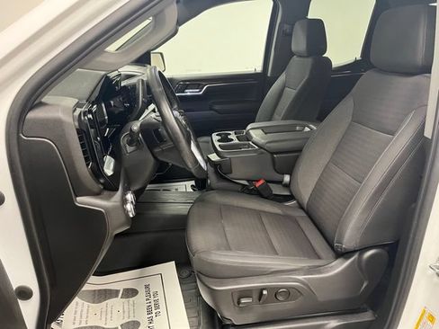 Used 2023 GMC Sierra 1500 SLE AWD/4WD image 19