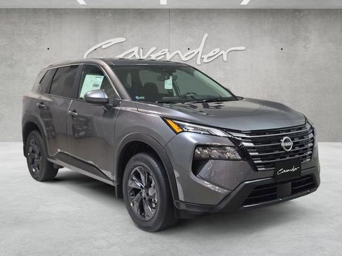 New 2026 Nissan Rogue SV FWD image 2