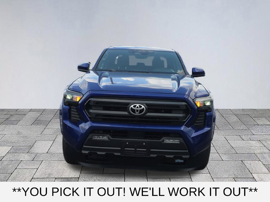 Used 2025 Toyota Tacoma SR5 AWD/4WD image 2
